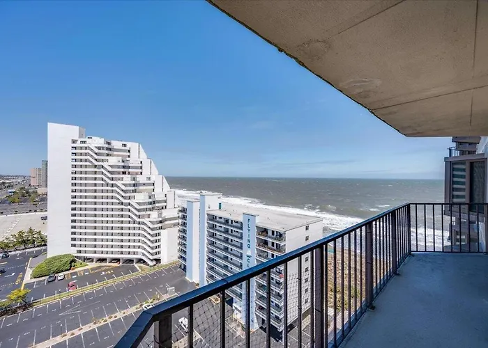 Ferienhaus 2 Bedroom With Outdoor Pool And Ocean Views