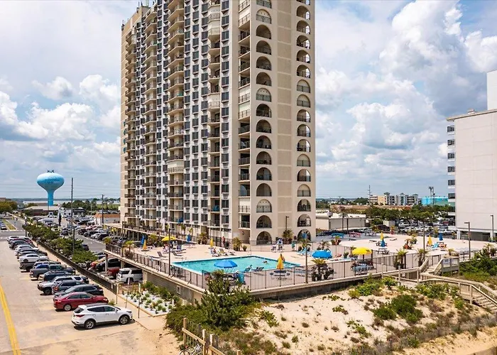 2 Bedroom With Outdoor Pool And Ocean Views Ferienhaus *